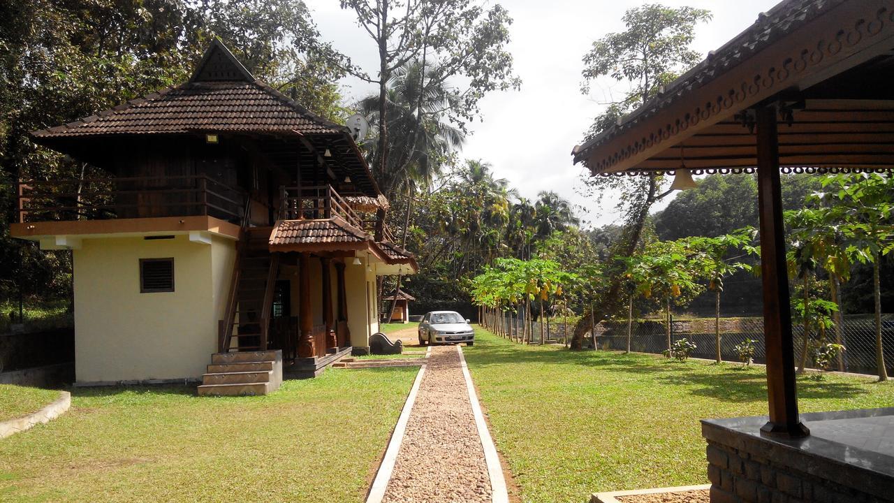 7Th Heaven Resorts Kochi Extérieur photo