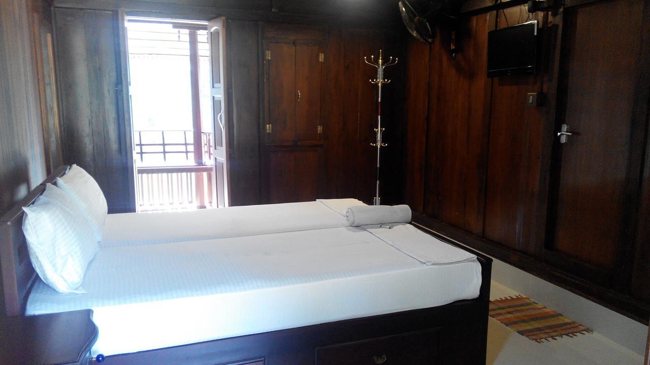7Th Heaven Resorts Kochi Chambre photo